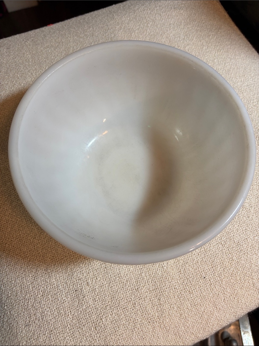 Vintage Fire-King Anchorwhite Swirl 7” Mixing Bowl Block Letter Stamp 1950s - Picture 2 of 9